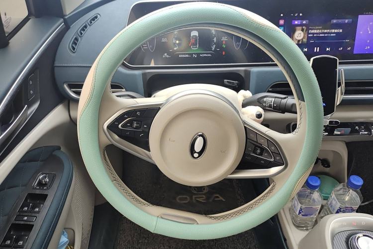 Used ORA Good Cat 2021 400km Standard Range Venus Edition Lithium-Ion Battery Steering Wheel