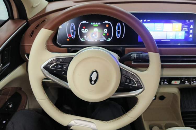Used ORA Good Cat 2021 400km Standard Range Venus Edition Lithium-Ion Battery Steering Wheel