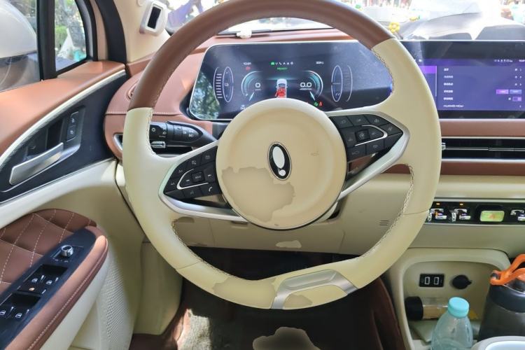 Used ORA Good Cat 2021 400km Standard Range Athena Edition Lithium Iron Phosphate Steering Wheel