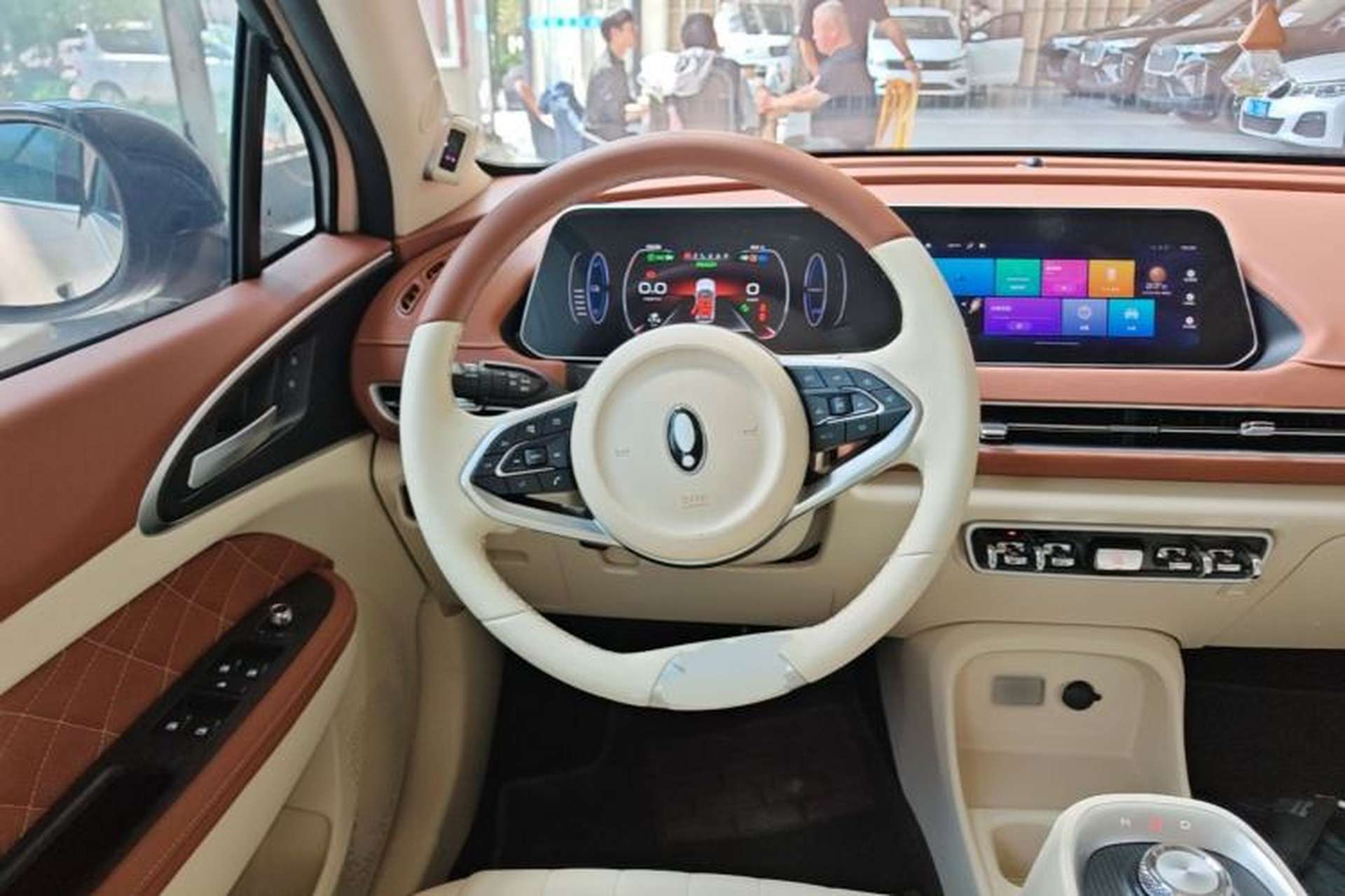 Used ORA Good Cat 2021 400km Standard Range Athena Edition Lithium-Ion Battery Steering Wheel