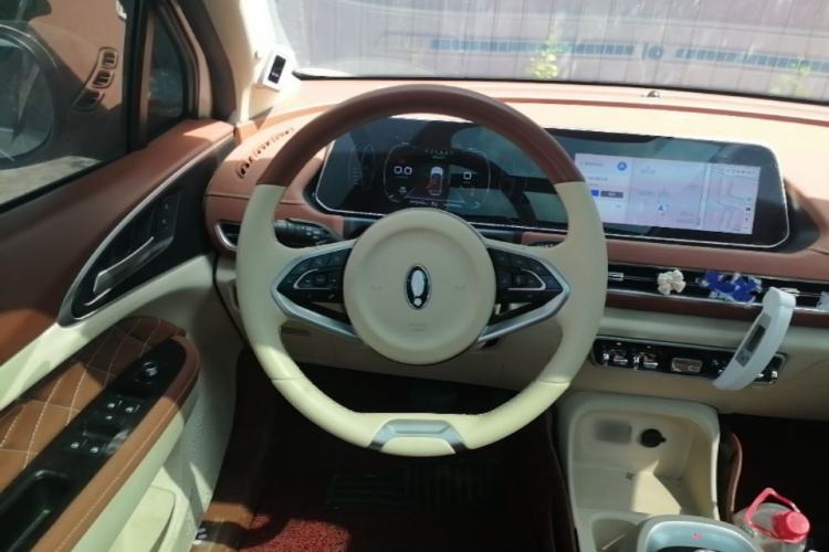 Used ORA Good Cat 2021 400km Standard Range Venus Edition Lithium-Ion Battery Steering Wheel