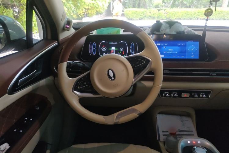 Used ORA Good Cat 2021 400km Standard Range Athena Edition Lithium-Ion Battery Steering Wheel