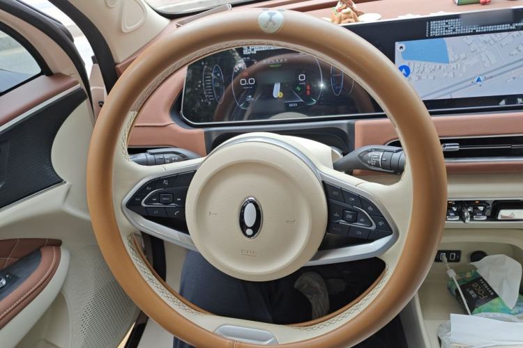 Used ORA Good Cat 2021 400km Standard Range Venus Edition Lithium Iron Phosphate Steering Wheel
