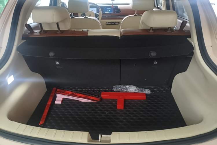 Used ORA Good Cat 2021 400km Standard Range Venus Edition Lithium-Ion Battery Trunk