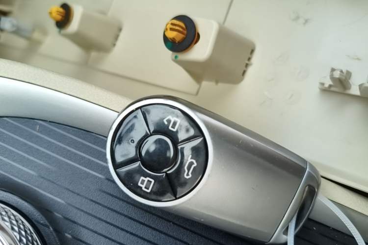 Used ORA Good Cat 2021 400km Standard Range Venus Edition Lithium Iron Phosphate Vehicle Key