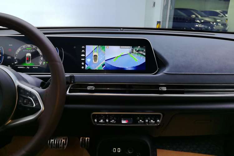 Used ORA Good Cat 2021 500km Long-Range Apollo Edition Ternary Lithium Audio And AC Panel