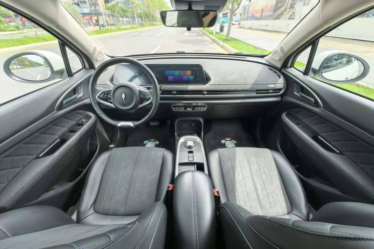 Used ORA Good Cat 2021 400km Standard Range Venus Edition Lithium-Ion Battery Audio And AC Panel