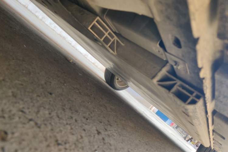 Used ORA Good Cat 2021 500km Long-Range Poseidon Edition Lithium-Ion Battery Chassis Front Left