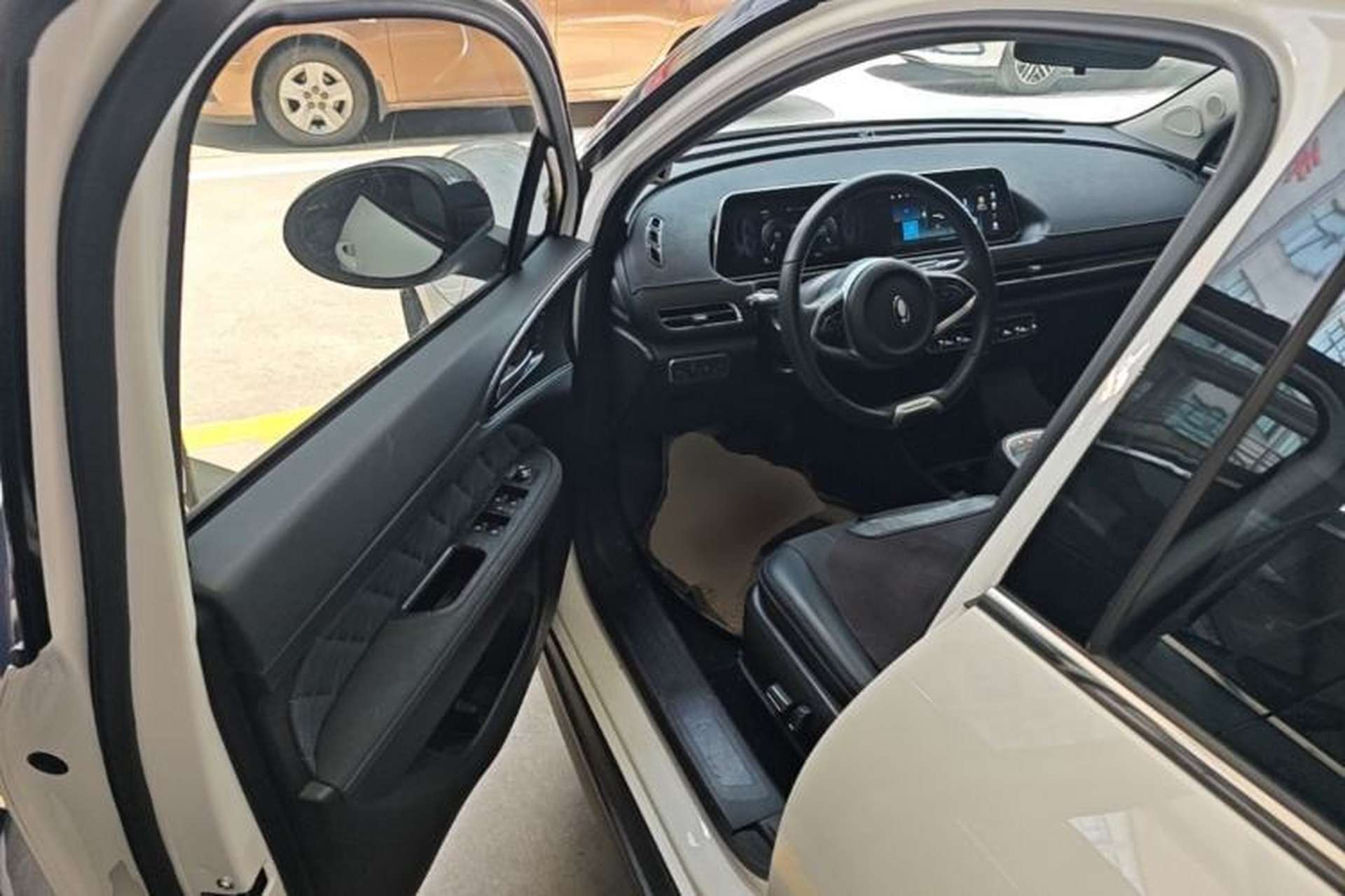 Used ORA Good Cat 2021 400km Standard Range Athena Edition Lithium Iron Phosphate Driver Seat