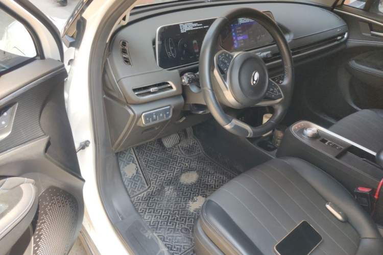 Used ORA Good Cat 2021 500km Long-Range Poseidon Edition Lithium-Ion Battery Driver Seat
