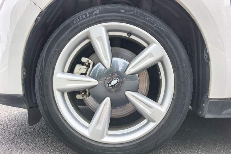 Used ORA Good Cat 2021 400km Standard Range Venus Edition Lithium-Ion Battery Exterior 9