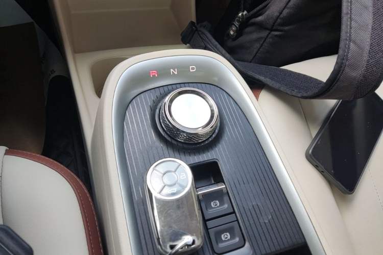 Used ORA Good Cat 2021 400km Standard Range Venus Edition Lithium Iron Phosphate Gear Lever