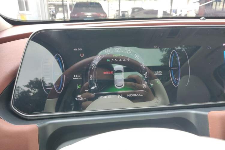 Used ORA Good Cat 2021 400km Standard Range Venus Edition Lithium Iron Phosphate Instrument Cluster