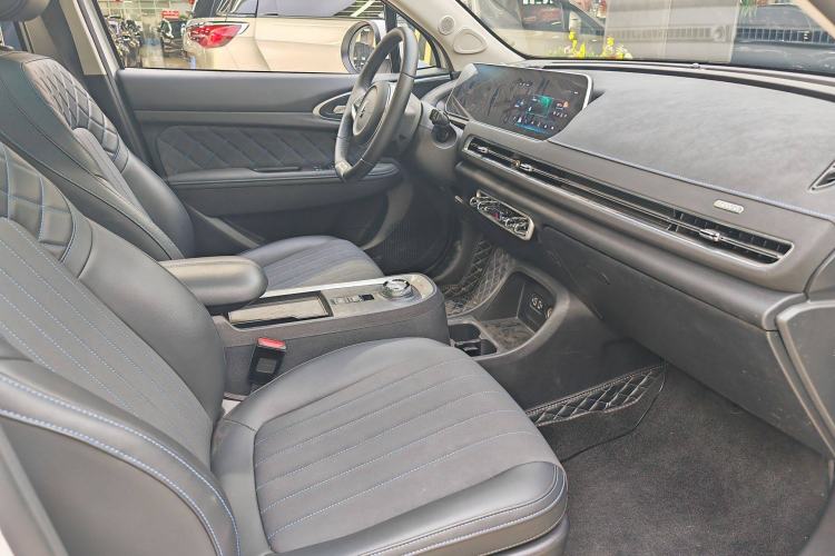 Used ORA Good Cat 2021 400km Standard Range Venus Edition Lithium-Ion Battery Interior 11