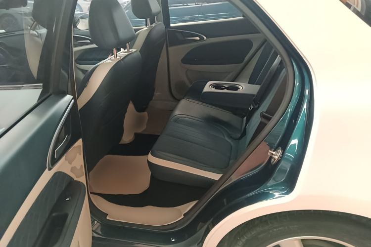 Used ORA Good Cat 2021 400km Standard Range Athena Edition Lithium Iron Phosphate Interior 4