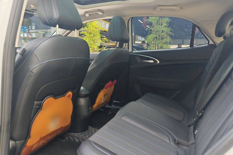 Used ORA Good Cat 2021 400km Standard Range Venus Edition Lithium-Ion Battery Interior 8