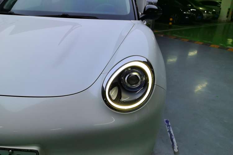 Used ORA Good Cat 2021 500km Long-Range Apollo Edition Ternary Lithium Left Front Headlight