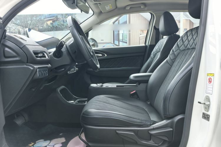 Used ORA Good Cat 2021 400km Standard Range Venus Edition Lithium-Ion Battery Left Front Seat