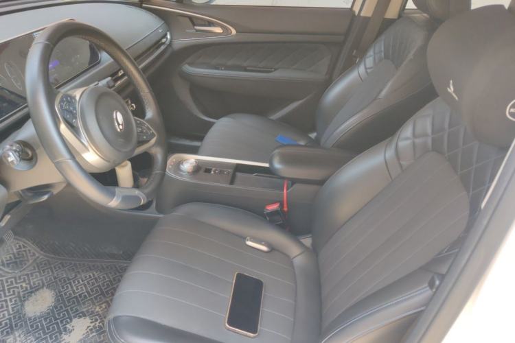Used ORA Good Cat 2021 500km Long-Range Poseidon Edition Lithium-Ion Battery Left Front Seat