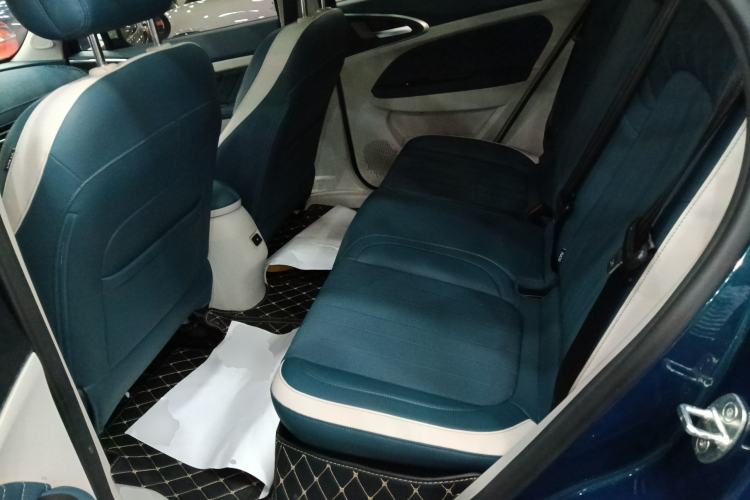 Used ORA Good Cat 2021 400km Standard Range Athena Edition Lithium-Ion Battery Left Rear Seat