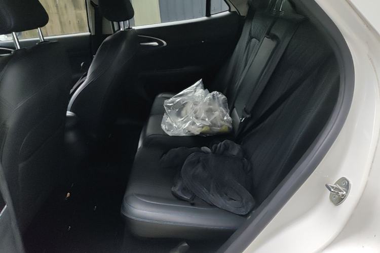 Used ORA Good Cat 2021 500km Long-Range Poseidon Edition Lithium-Ion Battery Left Rear Seat