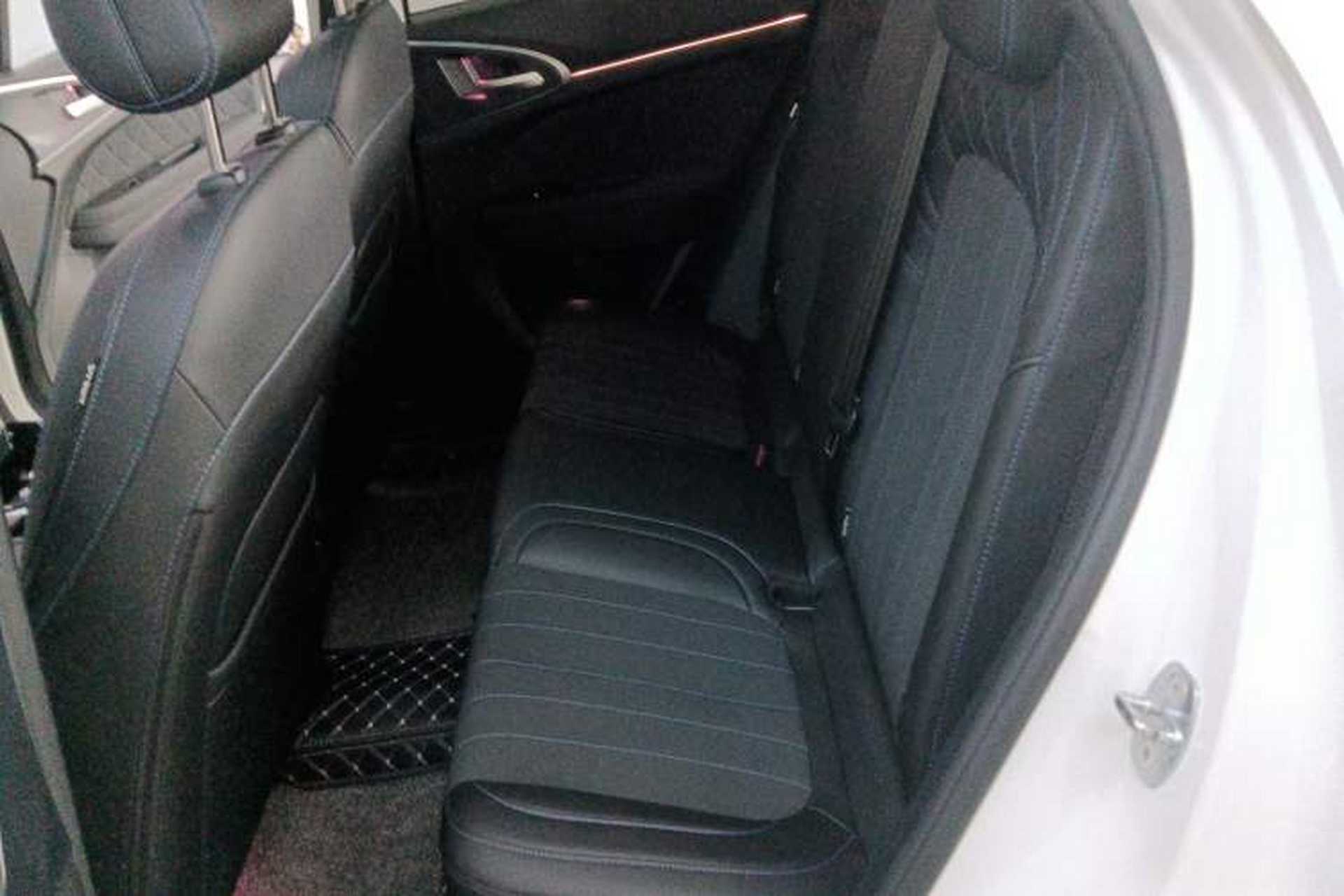 Used ORA Good Cat 2021 500km Long-Range Apollo Edition Ternary Lithium Left Rear Seat