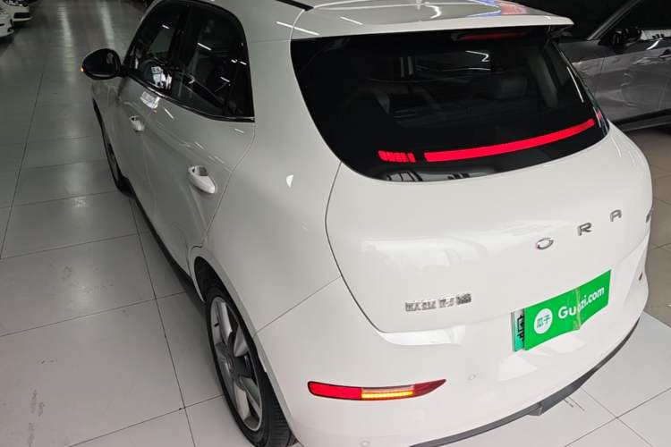 Used ORA Good Cat 2021 400km Standard Range Venus Edition Lithium-Ion Battery Rear Left 45 Deg