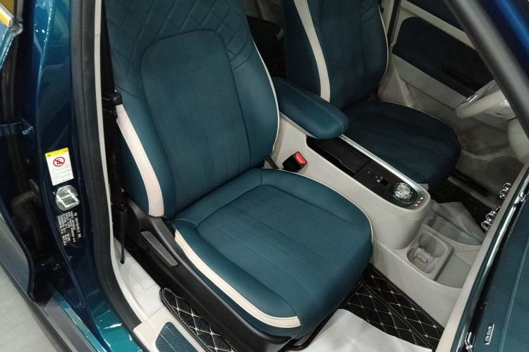 Used ORA Good Cat 2021 400km Standard Range Athena Edition Lithium-Ion Battery Right Front Seat