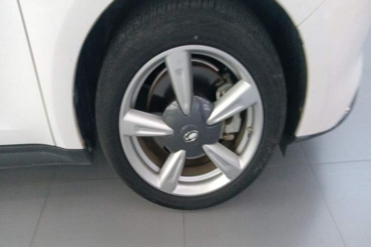 Used ORA Good Cat 2021 500km Long-Range Apollo Edition Ternary Lithium Right Front Wheel Hub