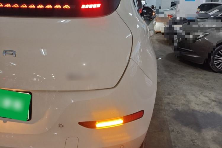 Used ORA Good Cat 2021 400km Standard Range Venus Edition Lithium-Ion Battery Right Rear Taillight