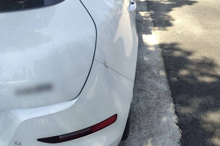 Used ORA Good Cat 2021 500km Long-Range Poseidon Edition Lithium-Ion Battery Right Rear Taillight
