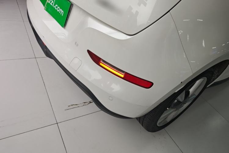 Used ORA Good Cat 2021 400km Standard Range Venus Edition Lithium-Ion Battery Right Rear Taillight