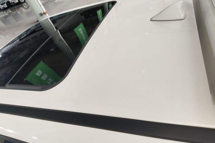 Used ORA Good Cat 2021 400km Standard Range Venus Edition Lithium-Ion Battery Roof