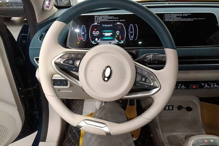 Used ORA Good Cat 2021 400km Standard Range Athena Edition Lithium-Ion Battery Steering Wheel