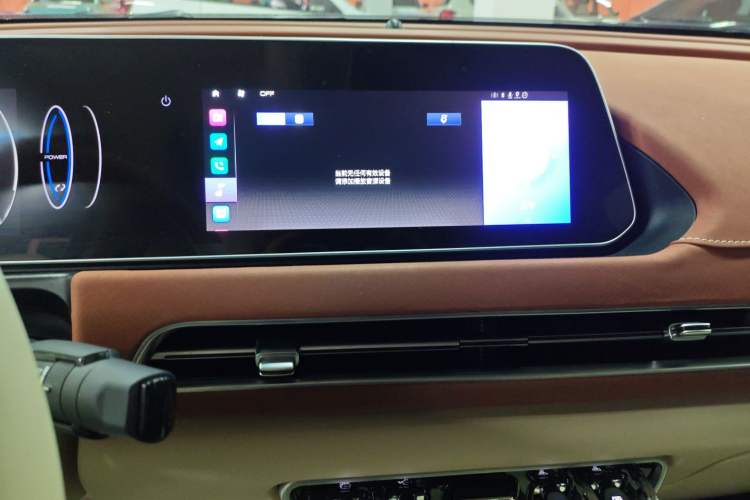 Used ORA Good Cat 2021 400km Standard Range Venus Edition Lithium Iron Phosphate Audio And AC Panel