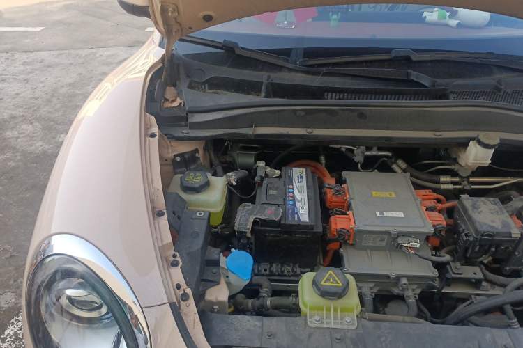 Used ORA Good Cat 2021 400km Standard Range Muse Edition Lithium-Ion Battery Engine Bay Right