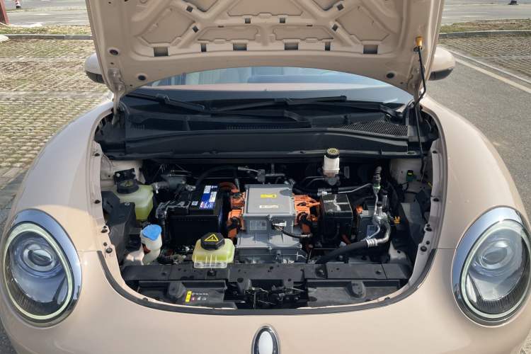 Used ORA Good Cat 2021 400km Standard Range Athena Edition Lithium-Ion Battery Engine Bay