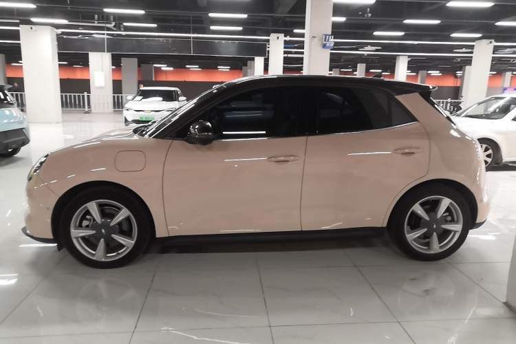 Used ORA Good Cat 2021 500km Long-Range Poseidon Edition Lithium-Ion Battery Exterior 3