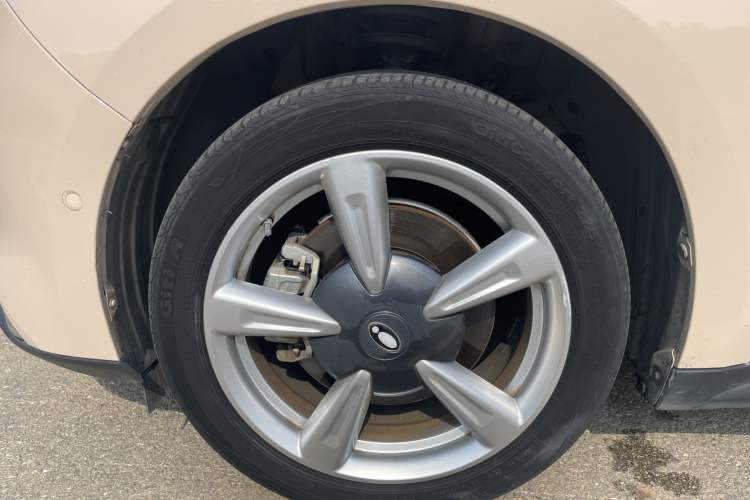 Used ORA Good Cat 2021 400km Standard Range Athena Edition Lithium-Ion Battery Exterior 8