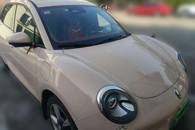 Used ORA Good Cat 2021 400km Standard Range Muse Edition Lithium-Ion Battery Front Right 45 Deg