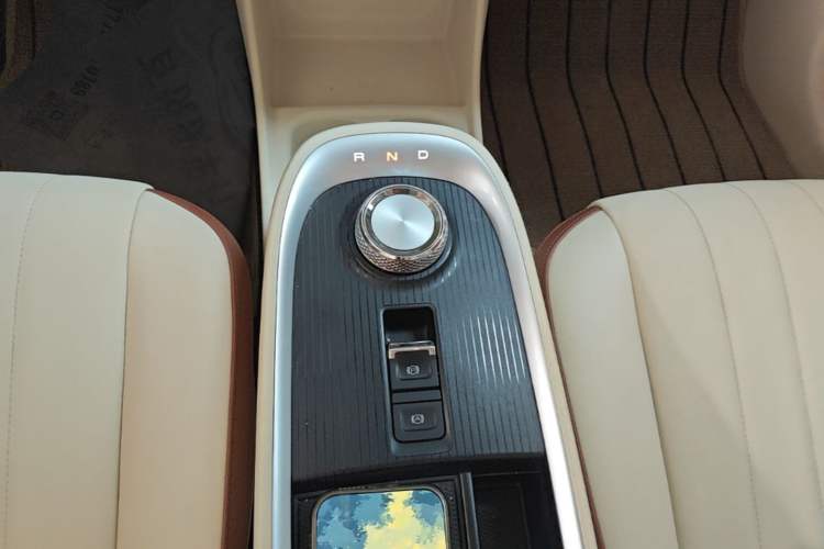 Used ORA Good Cat 2021 400km Standard Range Athena Edition Lithium Iron Phosphate Gear Lever