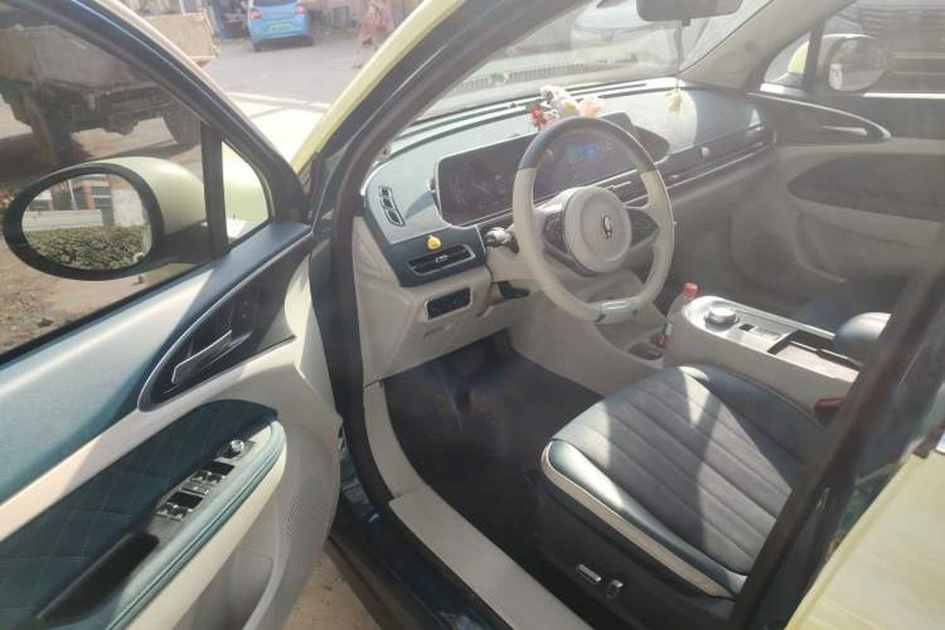 Used ORA Good Cat 2021 500km Long-Range Poseidon Edition Lithium-Ion Battery Interior 3