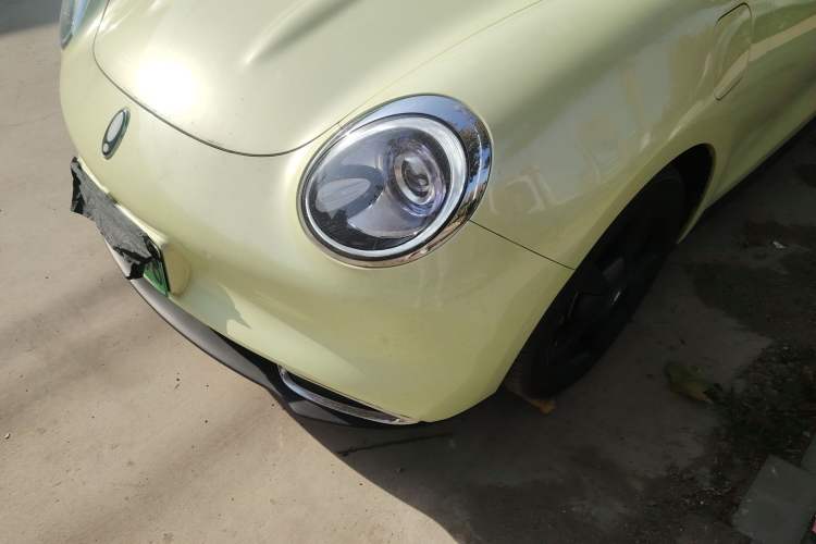 Used ORA Good Cat 2021 500km Long-Range Poseidon Edition Lithium-Ion Battery Left Front Headlight