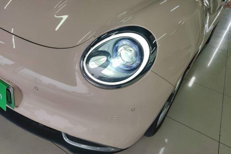 Used ORA Good Cat 2021 400km Standard Range Athena Edition Lithium-Ion Battery Left Front Headlight