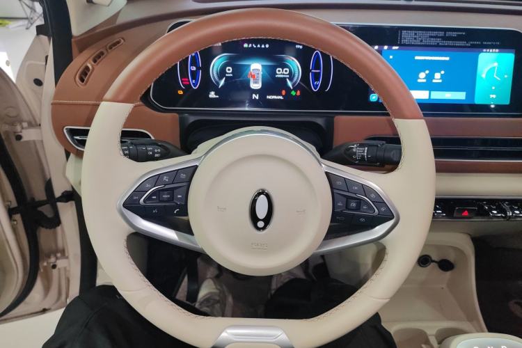 Used ORA Good Cat 2021 400km Standard Range Athena Edition Lithium-Ion Battery Steering Wheel