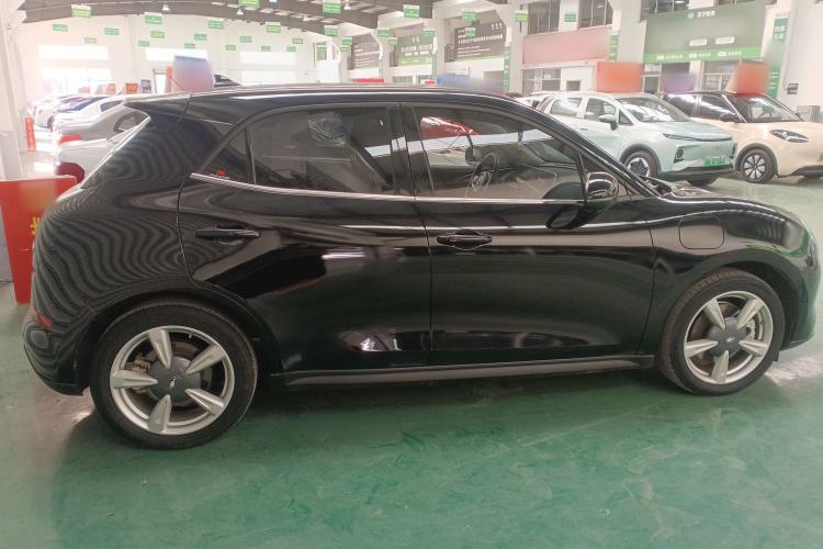 Used ORA Good Cat 2022 400km Standard Range Luxury Version Lithium Iron Phosphate Exterior 5