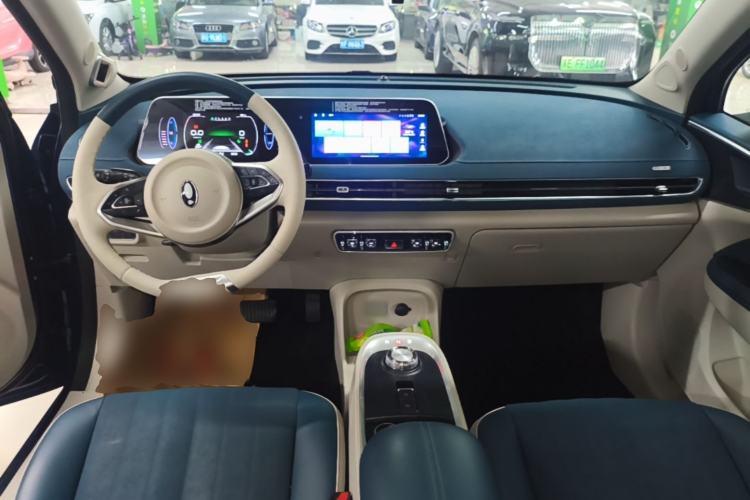 Used ORA Good Cat 2022 Morandi Edition 400km Standard Range Two-Week Young Enjoyment Version Lithium Iron Phosphate Center Console