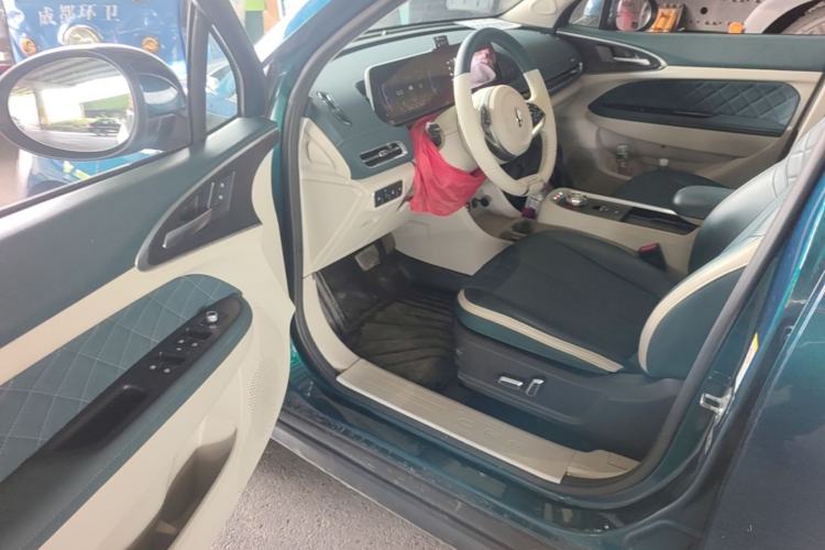 Used ORA Good Cat 2022 400km Standard Range Luxury Version Lithium Iron Phosphate Driver Seat
