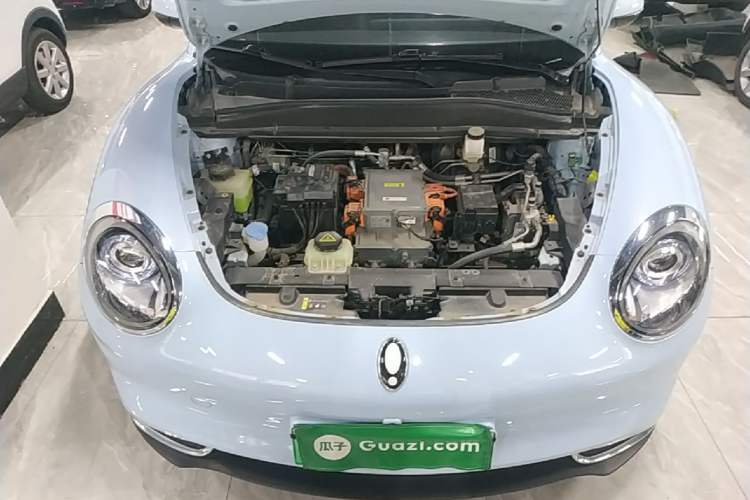 Used ORA Good Cat 2022 400km Standard Range Premium Version Lithium-Ion Battery Engine Bay