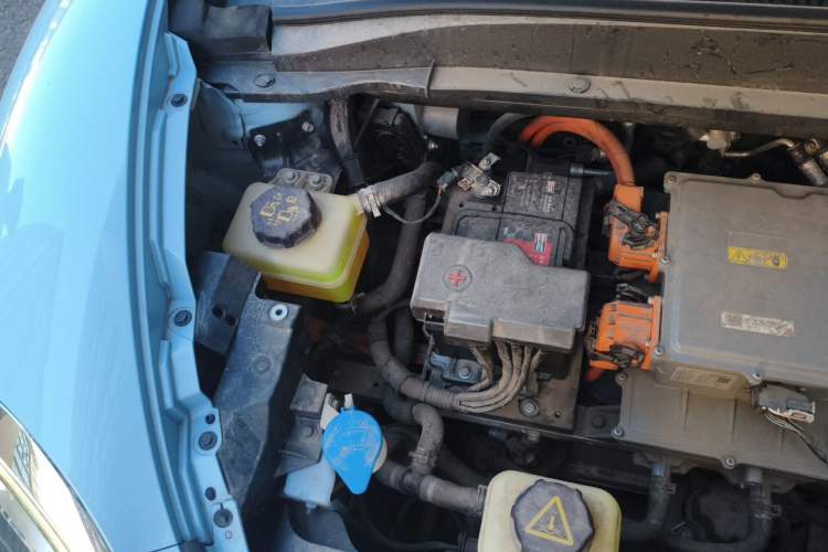 Used ORA Good Cat 2022 400km Standard Range Luxury Version Lithium Iron Phosphate Engine Bay Right